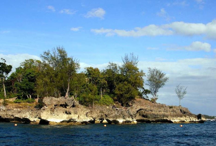 Crocodile Island, Philippines